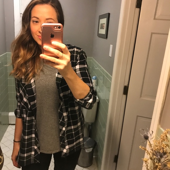 Meet your Posher, Kiki! - Picture 2 of 4